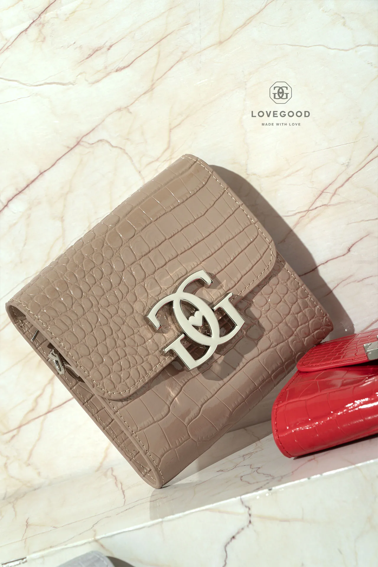 กระเป๋าหนังแท้ LoveGood