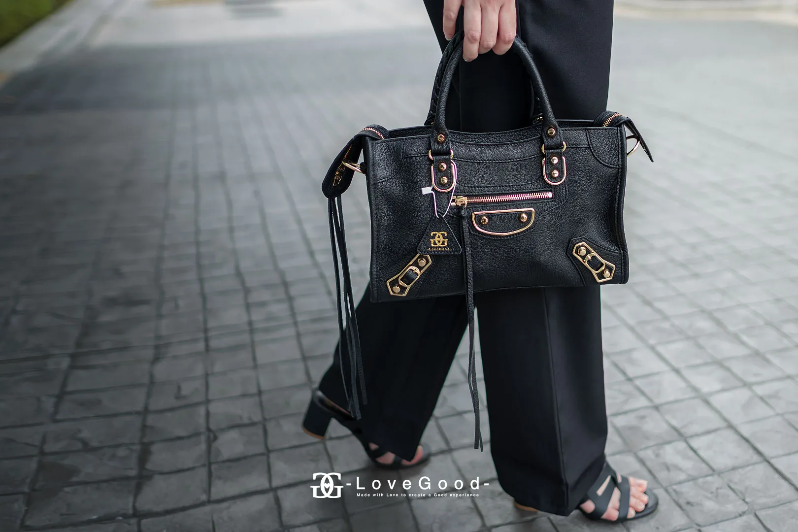 กระเป๋าหนังแท้ LoveGood