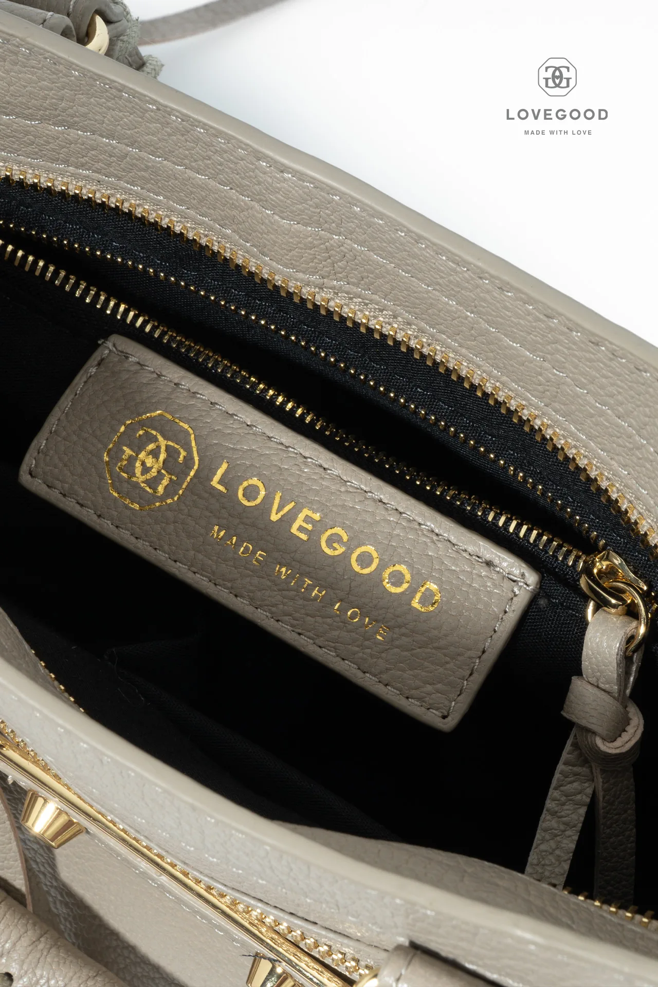 กระเป๋าหนังแท้ LoveGood