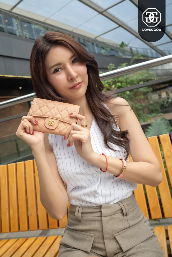 กระเป๋าหนังแท้ LoveGood