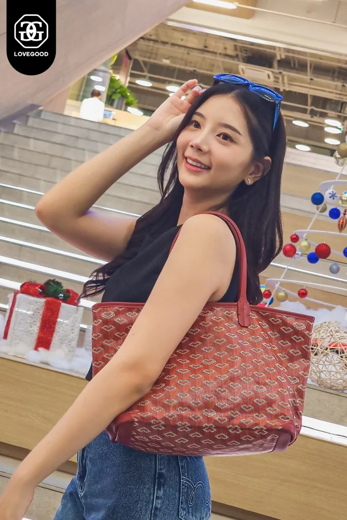 กระเป๋าหนังแท้ LoveGood